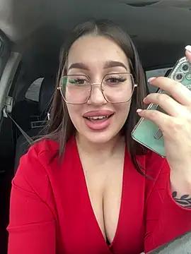 VikiDemini from StripChat