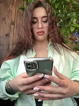 VikiDemini from StripChat