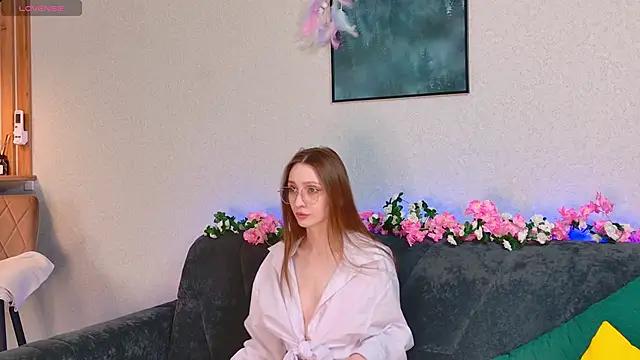 Vikki_wyye from StripChat