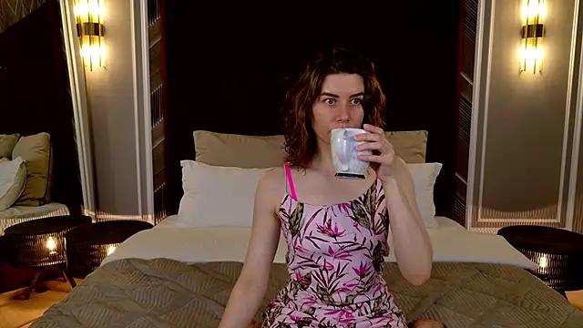 VikkiStorm from StripChat