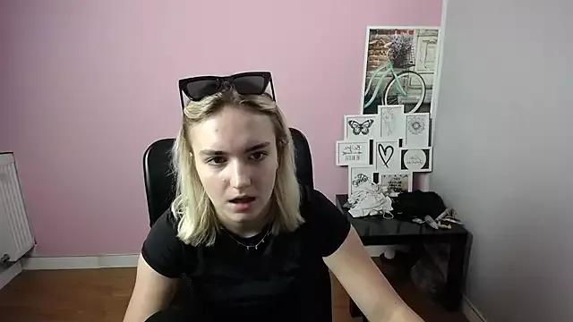 Dirty chat webcam: explore liveshows with versed models, from laying bare to fetishes, in a variety of sexy free adult webcams.