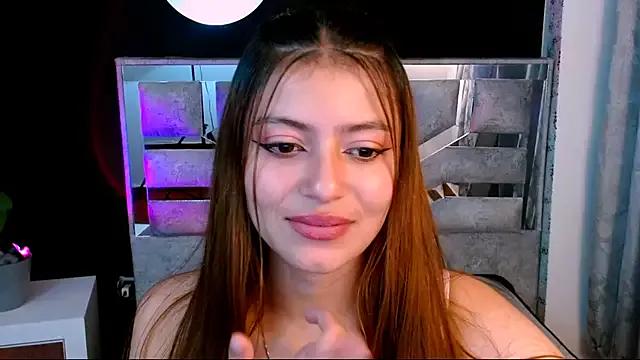 viky_evanss from StripChat is Freechat