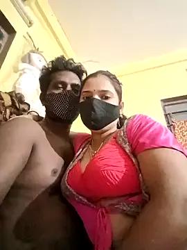Vinitaaa webcams show profile image 