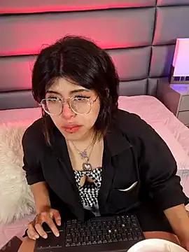 Vinsmoke_Nico webcams show profile image 
