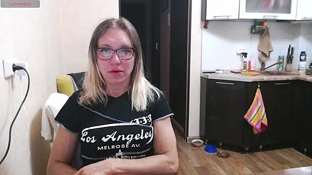 Violet_Adler webcams show profile image 
