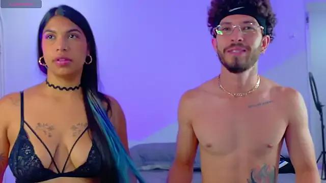 Violet_and_Paul from StripChat is Freechat