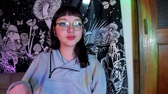 Violetaa_Leee from StripChat is Freechat