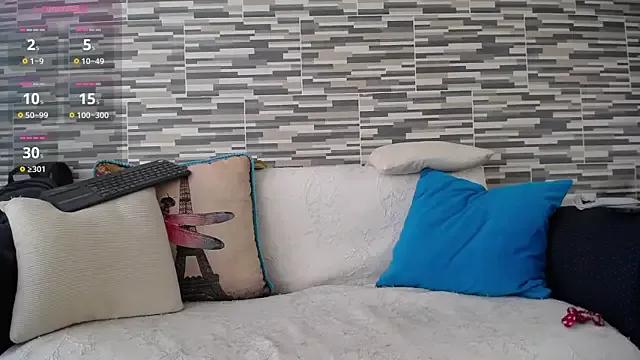 VioletaGomez_Co from StripChat