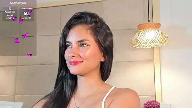 VioletHilton from StripChat is Freechat