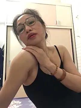 Vitamin_sexy from StripChat is Freechat