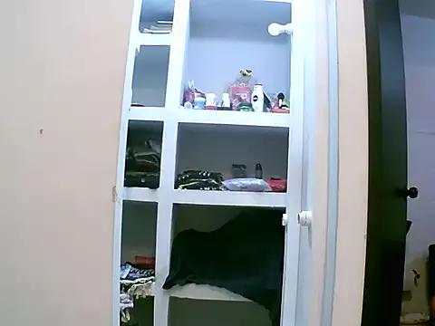 VittoriaTaylor from StripChat