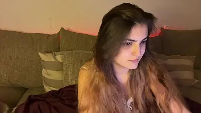 Vivalenti_Kiss from StripChat