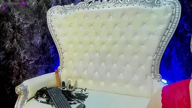 Vivi_Bloom from StripChat