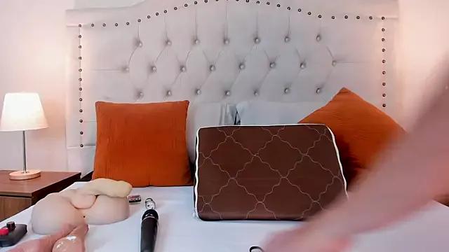 vivi_ruby from StripChat is Freechat