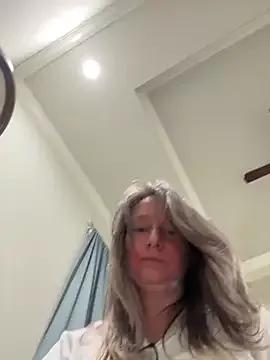 Vivian_MayXxX from StripChat