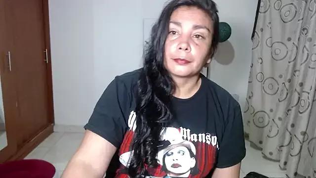 Vivian_milf_paint from StripChat