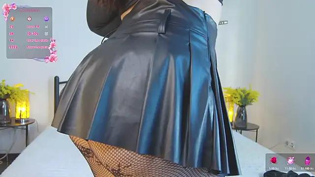 Vivian_n from StripChat
