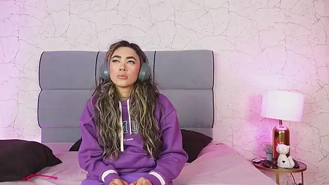 Vivienevalentine from StripChat