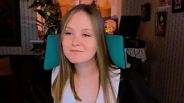 VivienLeeigh from StripChat