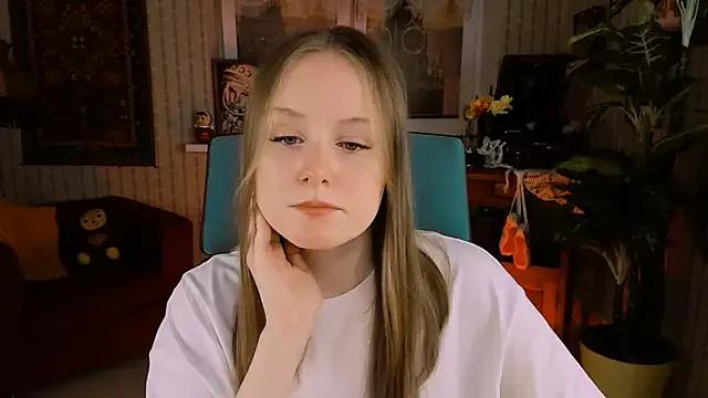 VivienLeeigh from StripChat