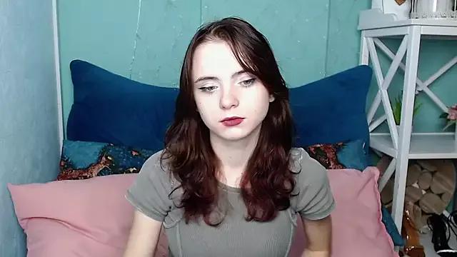 VivienneRo from StripChat