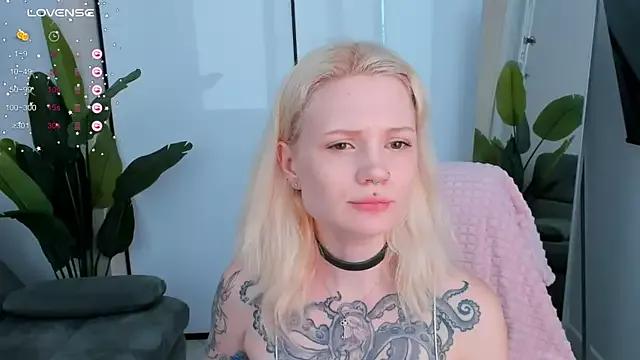 vivirocks from StripChat