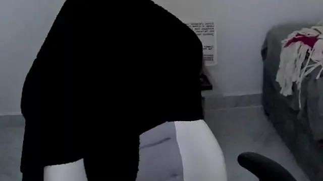 vviana_garcia from StripChat