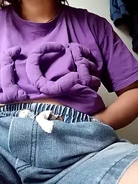 vy_vy122 from StripChat