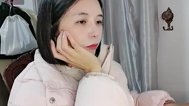 Wanwan61 from StripChat