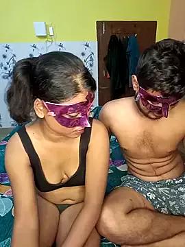 WB_couple143 from StripChat is Freechat