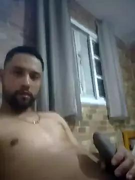 wellpauduro1994 from StripChat