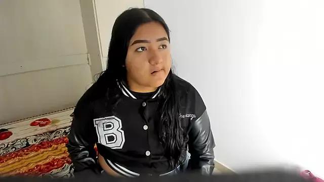 WhiitneyBacker from StripChat is Freechat