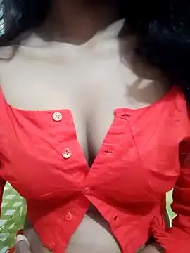 White_Angelxxx from StripChat is Freechat