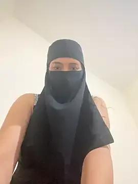 Wild-Nayra from StripChat is Freechat