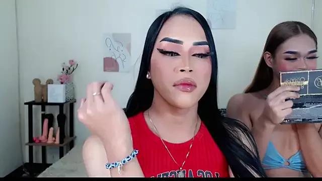 Dirty chat webcam: explore liveshows with versed models, from laying bare to fetishes, in a variety of sexy free adult webcams.