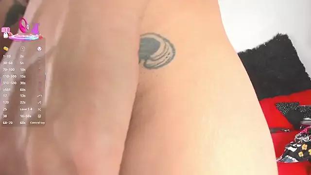 willow_boobs from StripChat