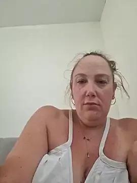 Wisie_Cutie from StripChat