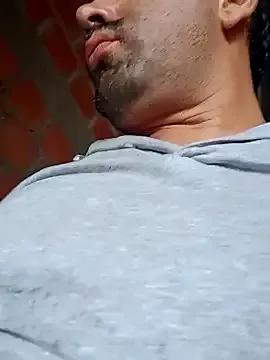 wolfine-lobo23 from StripChat is Freechat