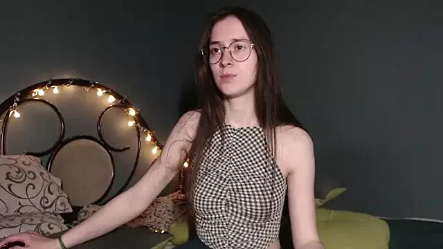 wow__kelly from StripChat