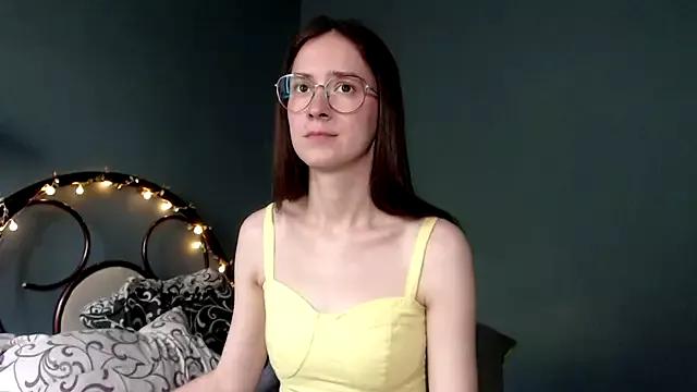 wow__kelly from StripChat is Freechat