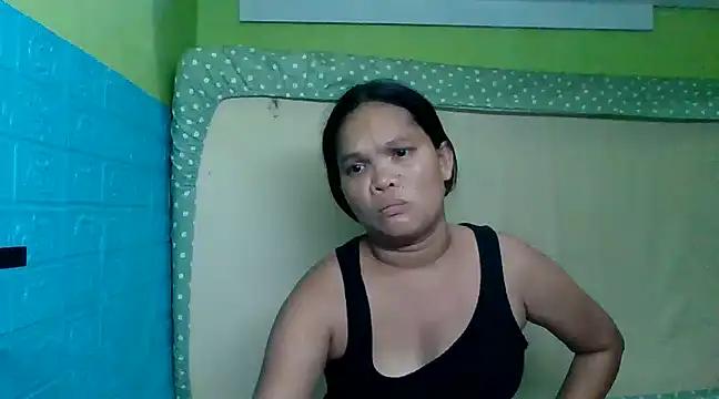 wow_pussy69xx from StripChat