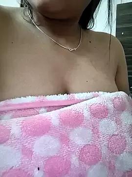 Wow_Riya from StripChat