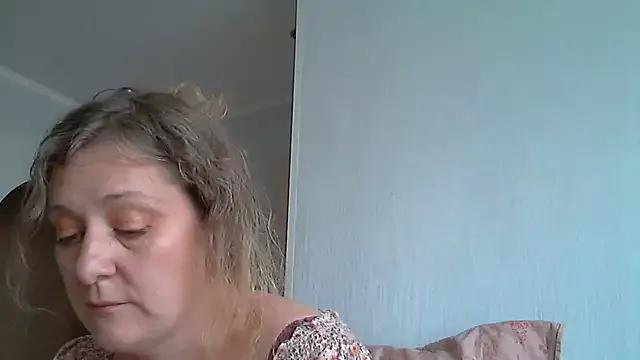 WriterInna44 webcams show profile image 