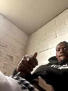 Wuu2now from StripChat