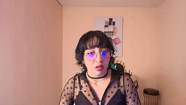 Xayah_77 from StripChat