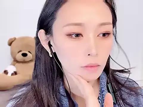 Xiaoyue8888 webcams show profile image 