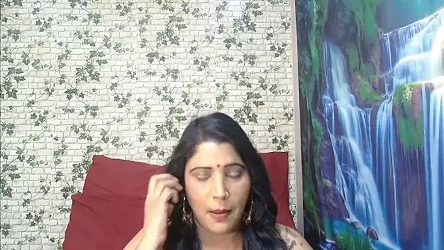 XIndianintimacy from StripChat is Freechat