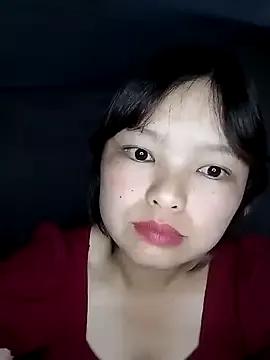 XoiXoi232 webcams show profile image 
