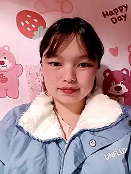 XoiXoi232 webcams show profile image 