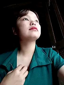 XoiXoi232 from StripChat